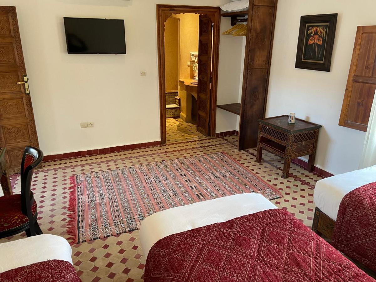 Riad Dar Laura Fez Buitenkant foto