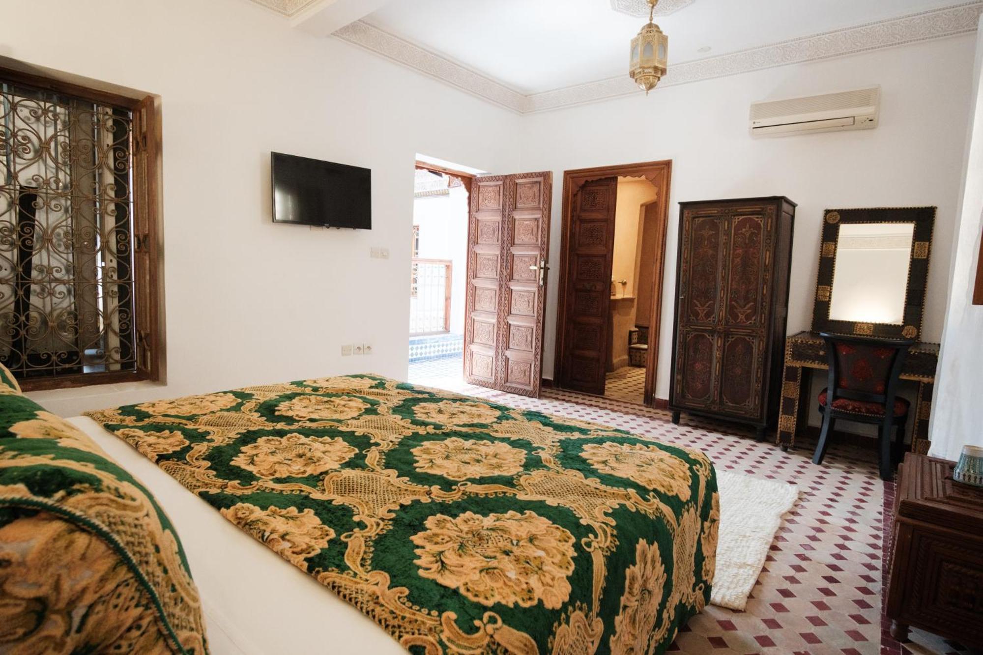 Riad Dar Laura Fez Buitenkant foto